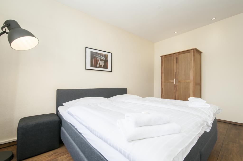 Appartement "7Up" Contacless Check In Хамбург Екстериор снимка